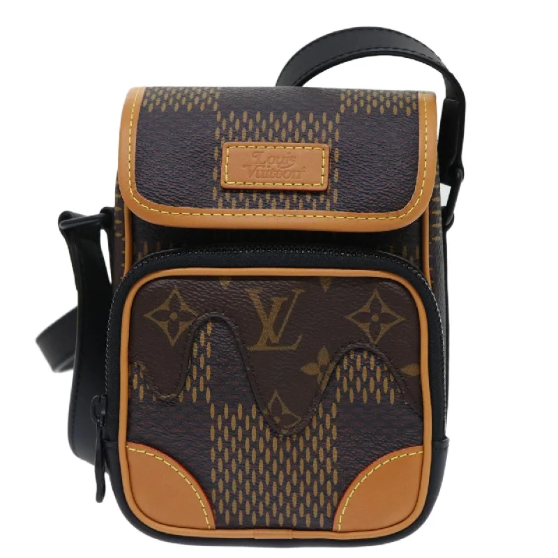 Louis Vuitton Amazon  Canvas Shoulder Bag (Pre-Owned)