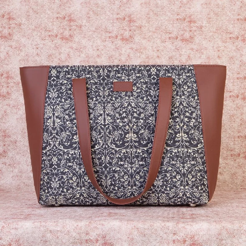 Lattice Lace Side Tote Bag