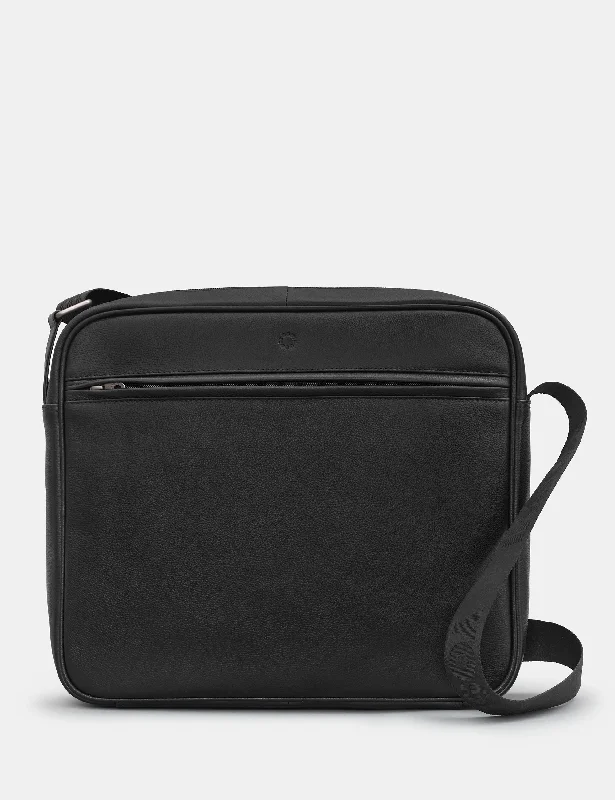 Black Leather Ridgewood Messenger Bag