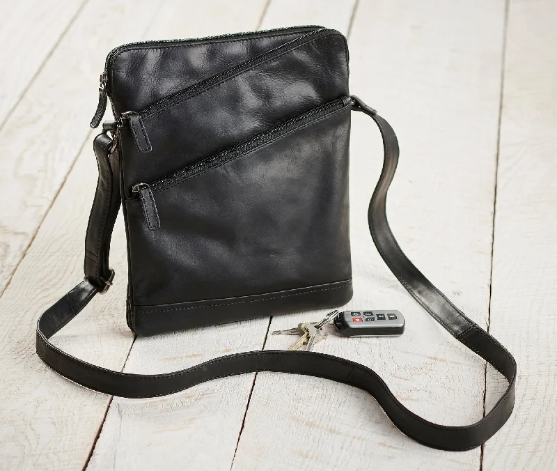 BLACK LEATHER PURSE